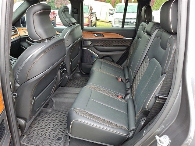 2022 Jeep Grand Cherokee Summit Reserve 4xe