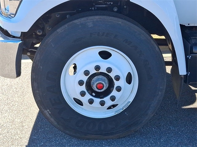 2023 Ford F-650SD Base