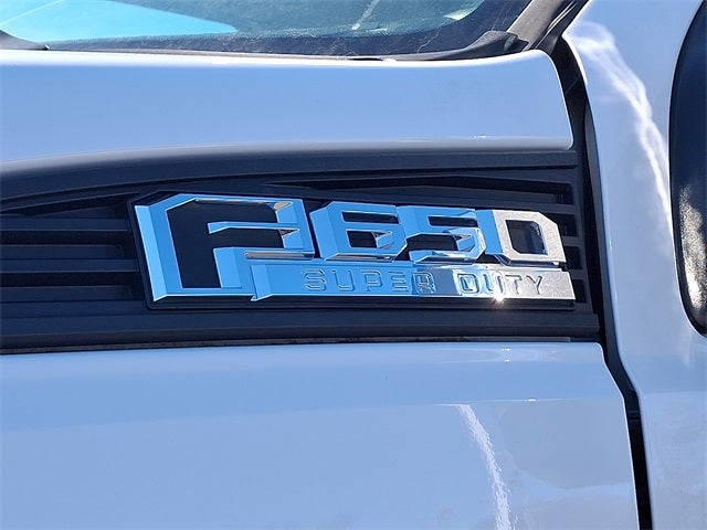 2023 Ford F-650SD Base