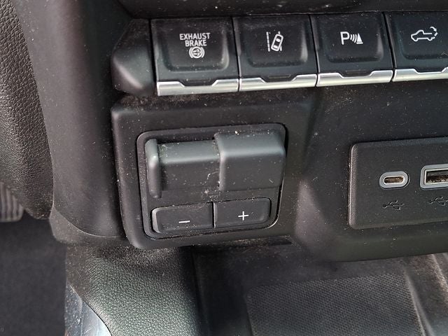 2023 Chevrolet Silverado 3500HD High Country