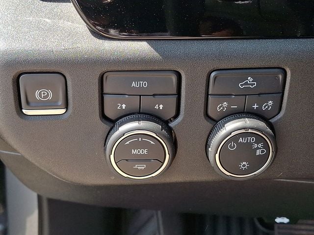 2023 Chevrolet Silverado 1500 LT LT1