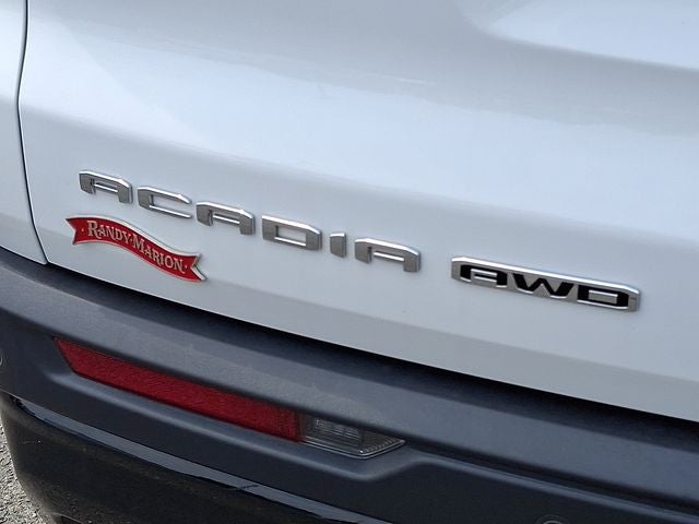 2025 GMC Acadia AT4