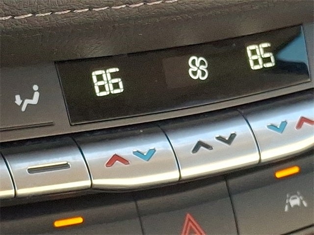 2021 Cadillac XT4 Premium Luxury