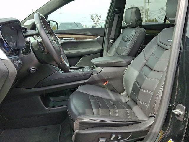 2022 Cadillac XT6 Premium Luxury