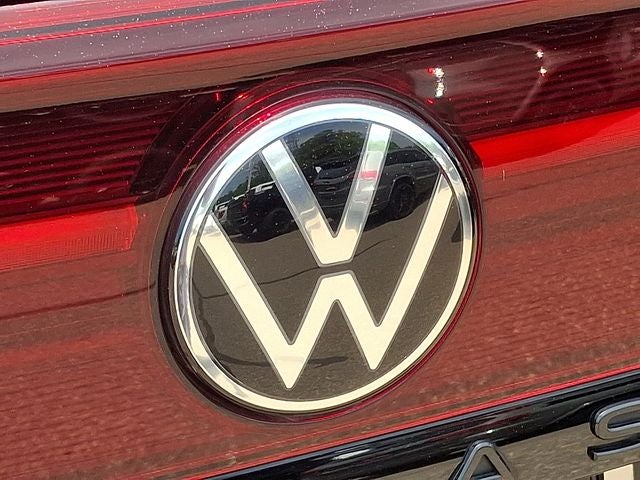2026 Volkswagen Atlas Cross Sport 2.0T SEL R-Line Black