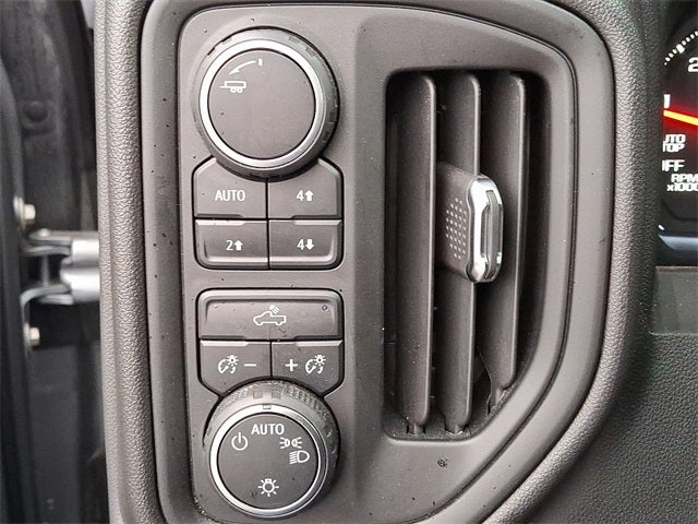 2025 Chevrolet Silverado 1500 Custom Trail Boss