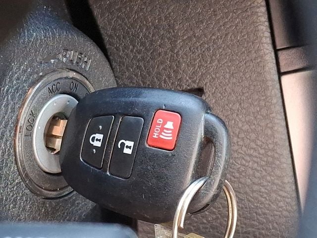 2019 Toyota Tacoma SR