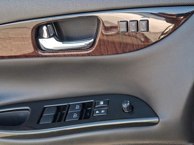 2016 INFINITI QX50 Base
