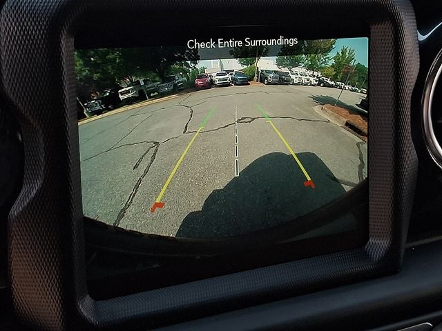 2023 Jeep Wrangler Sahara Altitude
