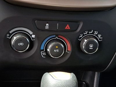 2015 Jeep Cherokee Sport