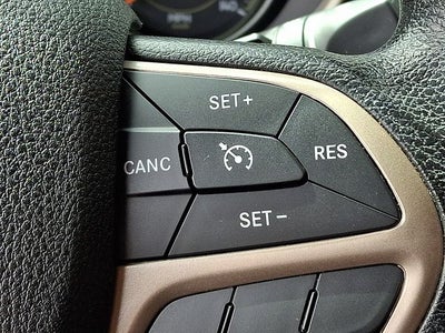 2015 Jeep Cherokee Sport