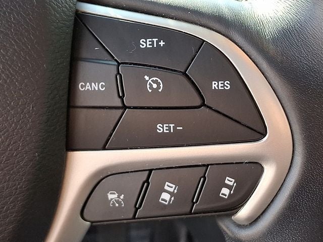 2020 Jeep Grand Cherokee Summit