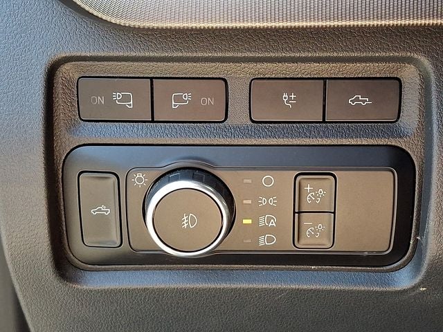 2023 Ford Super Duty F-350 SRW Pickup Platinum