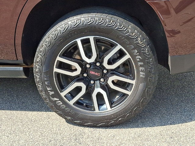2023 GMC Yukon AT4