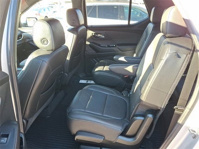 2022 Chevrolet Traverse LT Leather