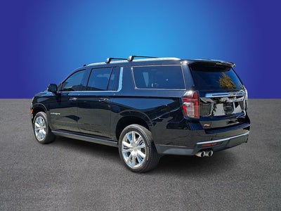 2023 Chevrolet Suburban High Country