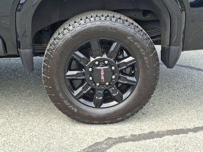 2025 GMC Sierra 2500HD AT4