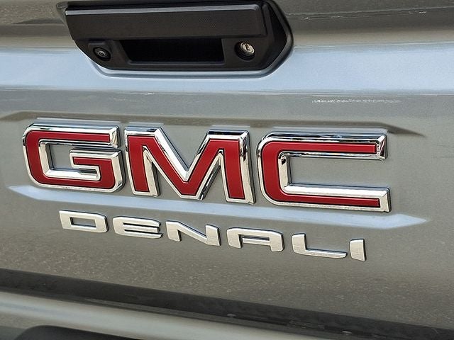 2025 GMC Canyon 4WD Denali
