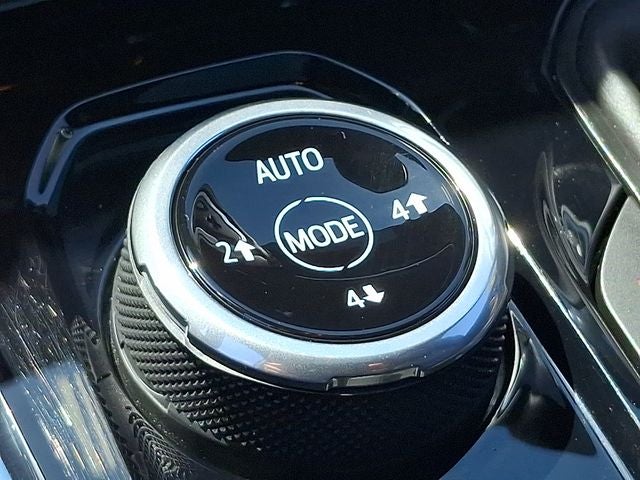 2023 GMC Canyon 4WD Denali