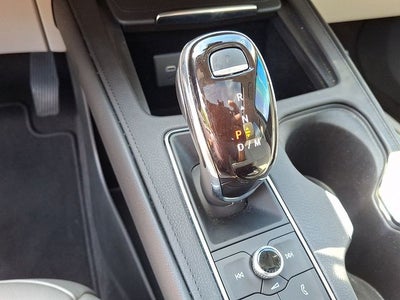 2023 Cadillac XT4 FWD Premium Luxury