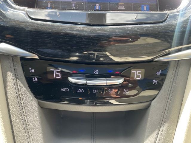 2024 Cadillac XT6 FWD Premium Luxury