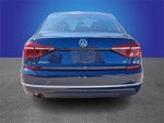 2018 Volkswagen Passat 2.0T R-Line