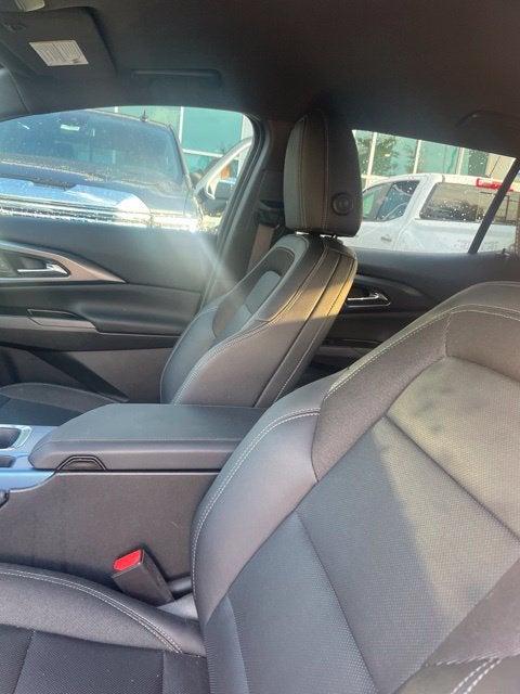 2024 Chevrolet Equinox EV LT