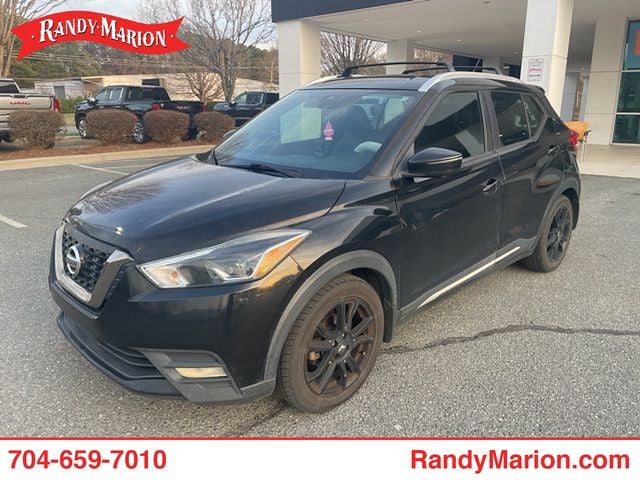 2020 Nissan Kicks SR