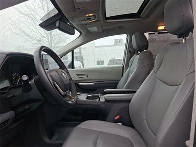 2021 Toyota Sienna XLE 7 Passenger