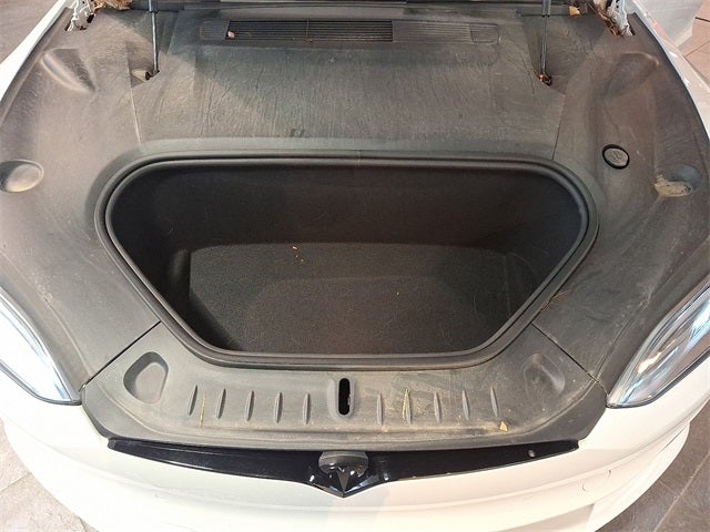 2022 Tesla Model S Plaid