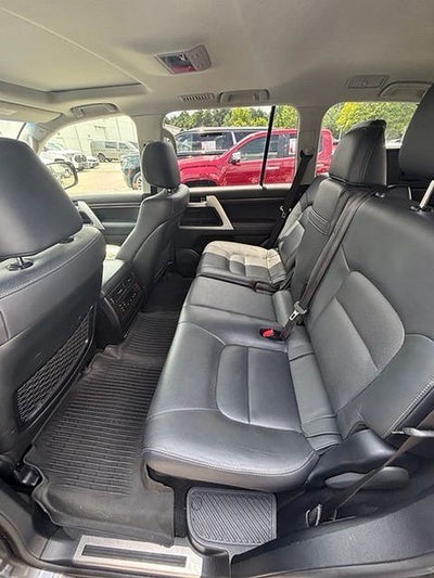 2019 Toyota Land Cruiser 4WD (Natl)