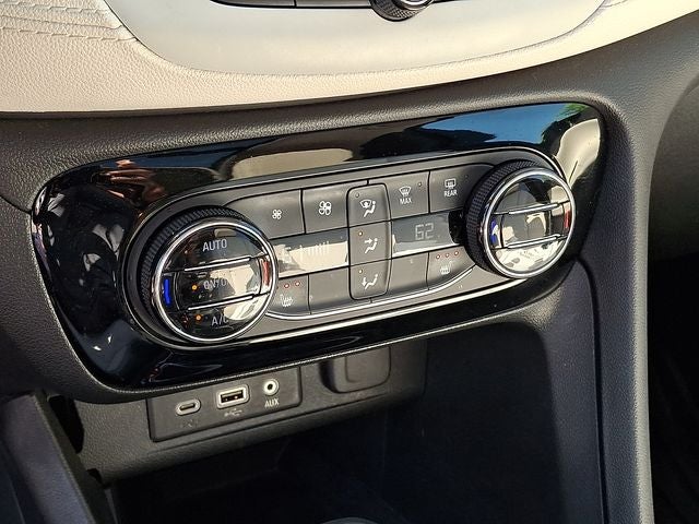 2020 Buick Encore GX Select