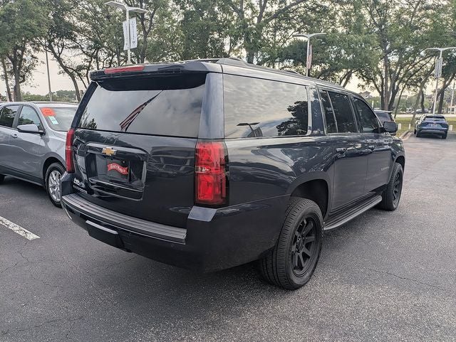 2017 Chevrolet Suburban LT