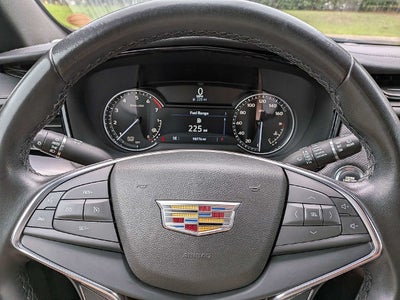 2021 Cadillac XT5 Luxury