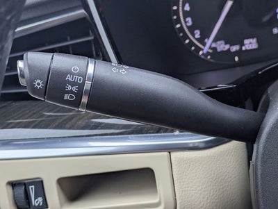 2019 Cadillac XT5 Base
