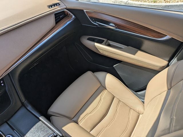 2017 Cadillac XT5 Platinum