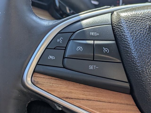 2017 Cadillac XT5 Platinum