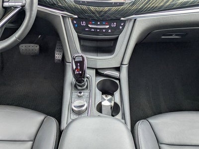 2022 Cadillac XT6 Premium Luxury