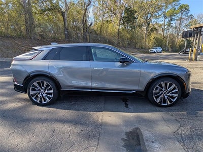 2023 Cadillac LYRIQ Luxury