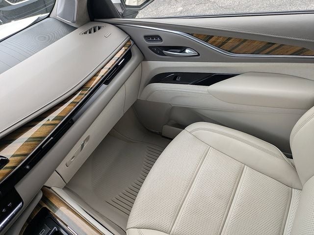 2022 Cadillac Escalade Premium Luxury Platinum