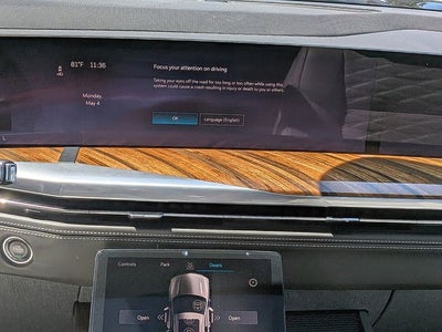 2025 Cadillac Escalade Sport Platinum