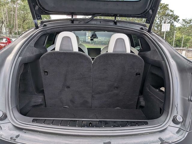 2023 Tesla Model X Standard Range