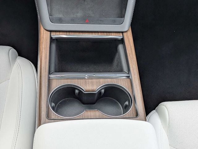 2023 Tesla Model X Standard Range