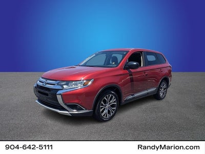 2017 Mitsubishi Outlander ES