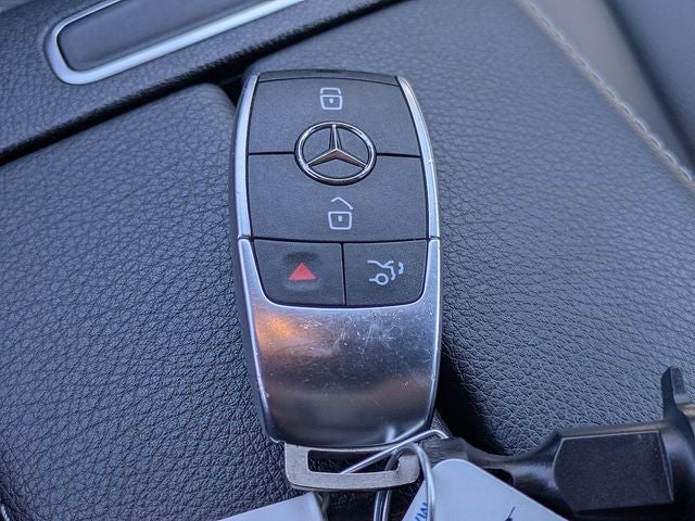 2025 Mercedes-Benz GLB GLB 250 4MATIC®