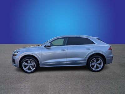 2022 Audi Q8 55 Premium quattro