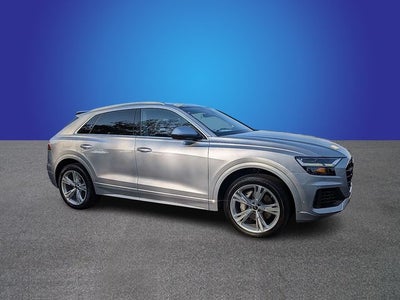 2022 Audi Q8 55 Premium quattro
