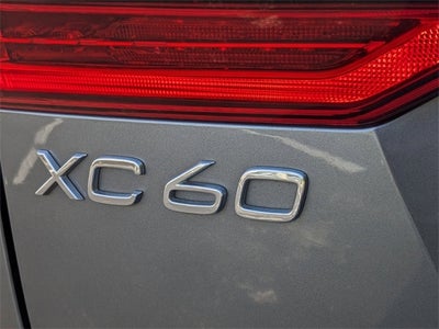 2020 Volvo XC60 T5 Momentum