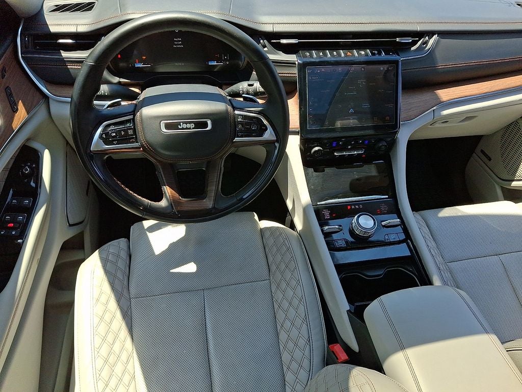 2022 Jeep Grand Cherokee L Summit