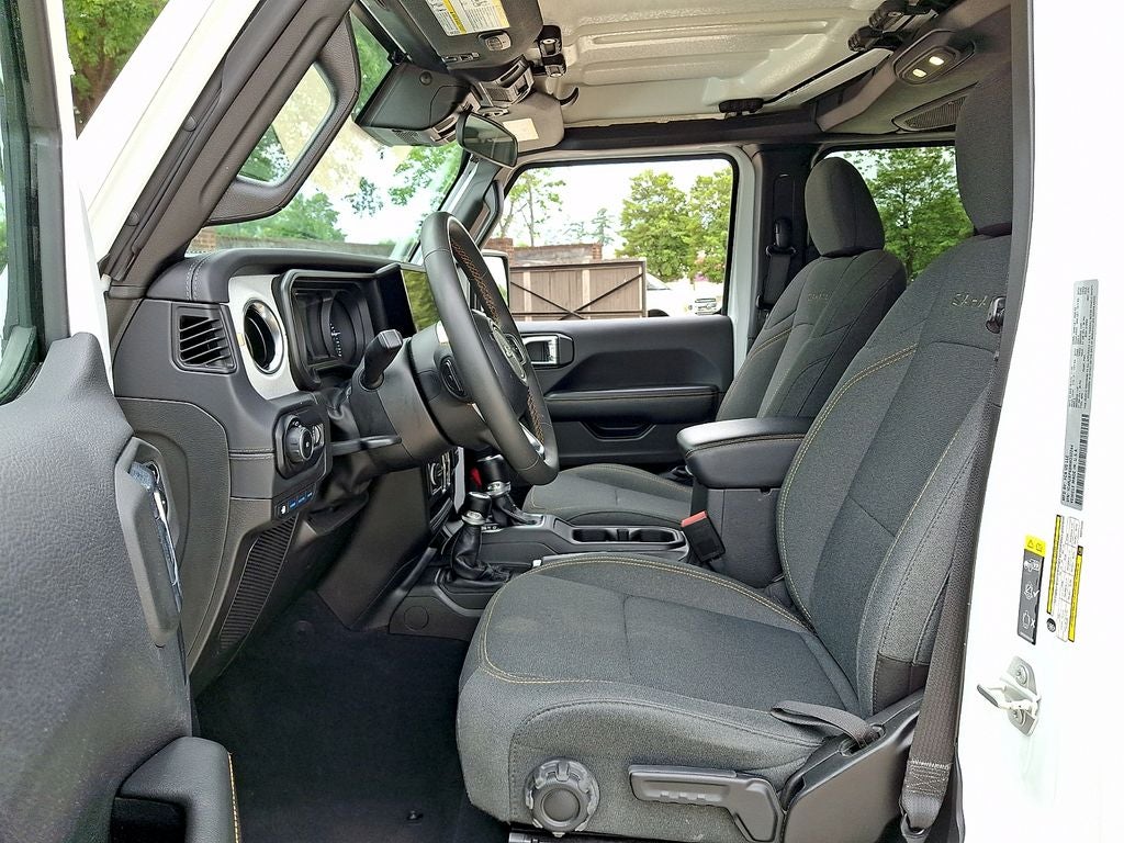 2024 Jeep Wrangler Sahara 4xe